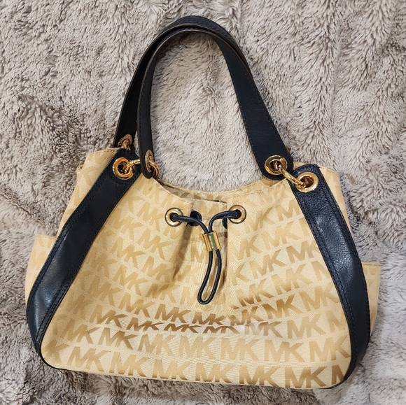 Michael Kors Purse - Picture 2 of 3